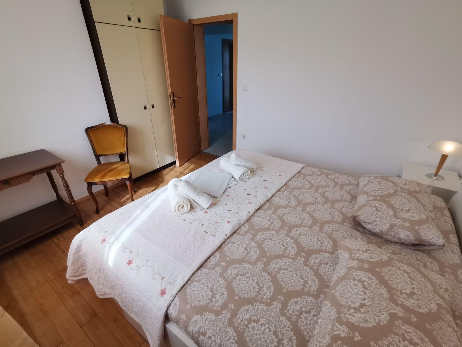 Apartments Srdan Vinišće Exterior foto